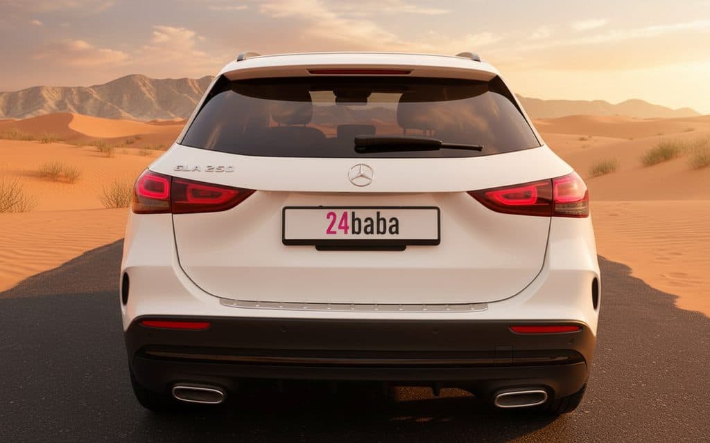 Mercedes Gla250 2021 White rear view showing taillights