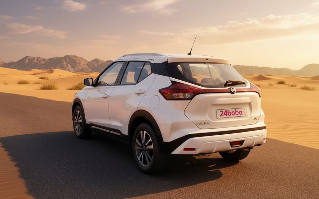 Nissan Kicks 2022 White rear view showing taillights