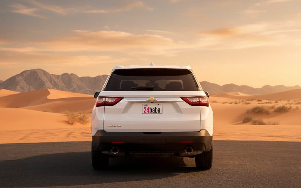 Chevrolet Traverse 2021 White rear view showing taillights
