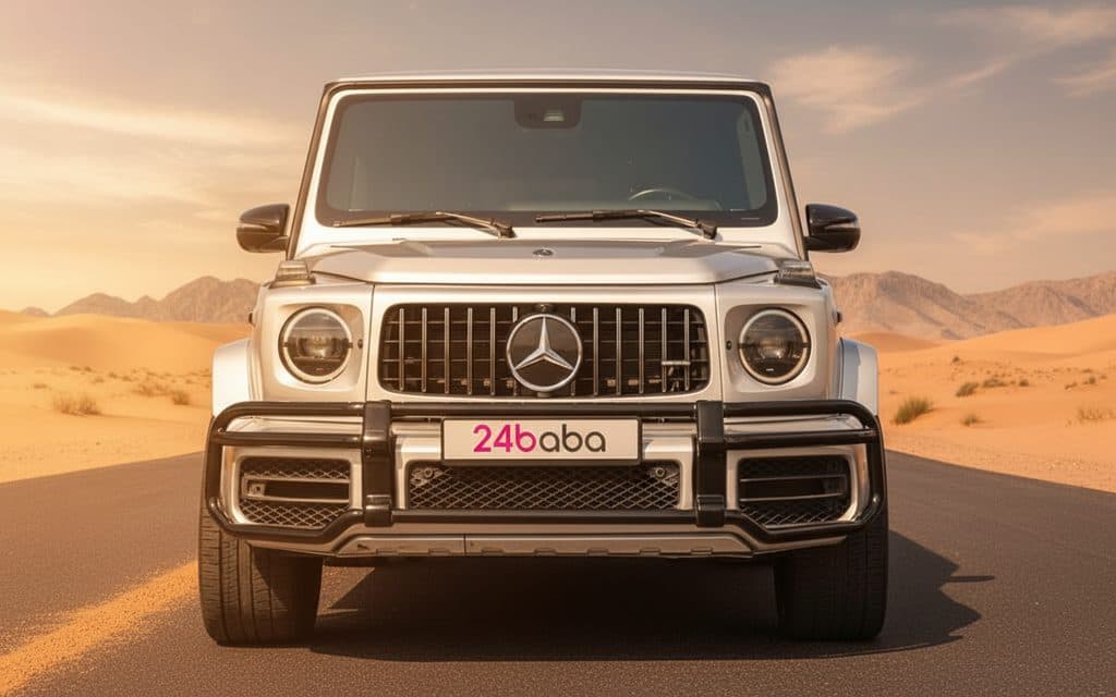 Mercedes G63 2022 Silver front view with headlights