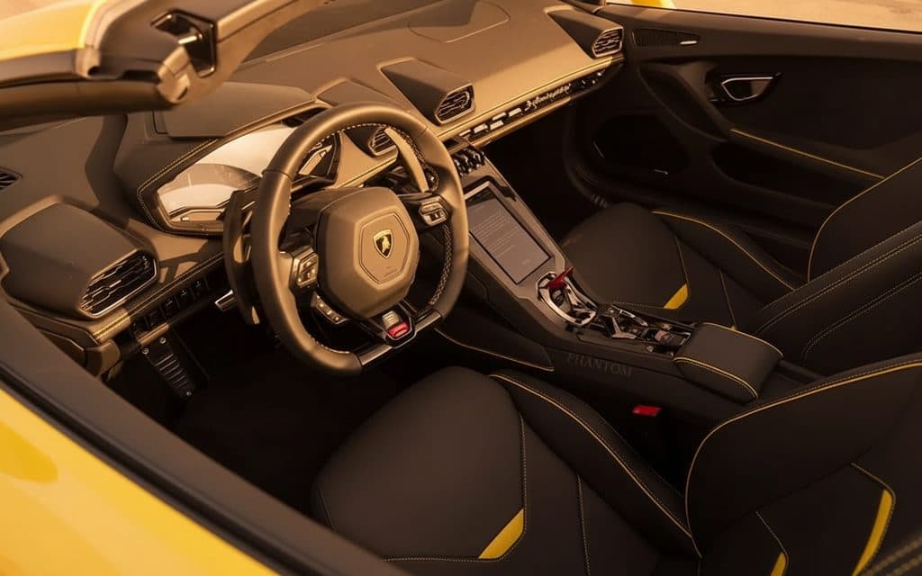 Lamborghini Huracan 2022 interior view showing trim
