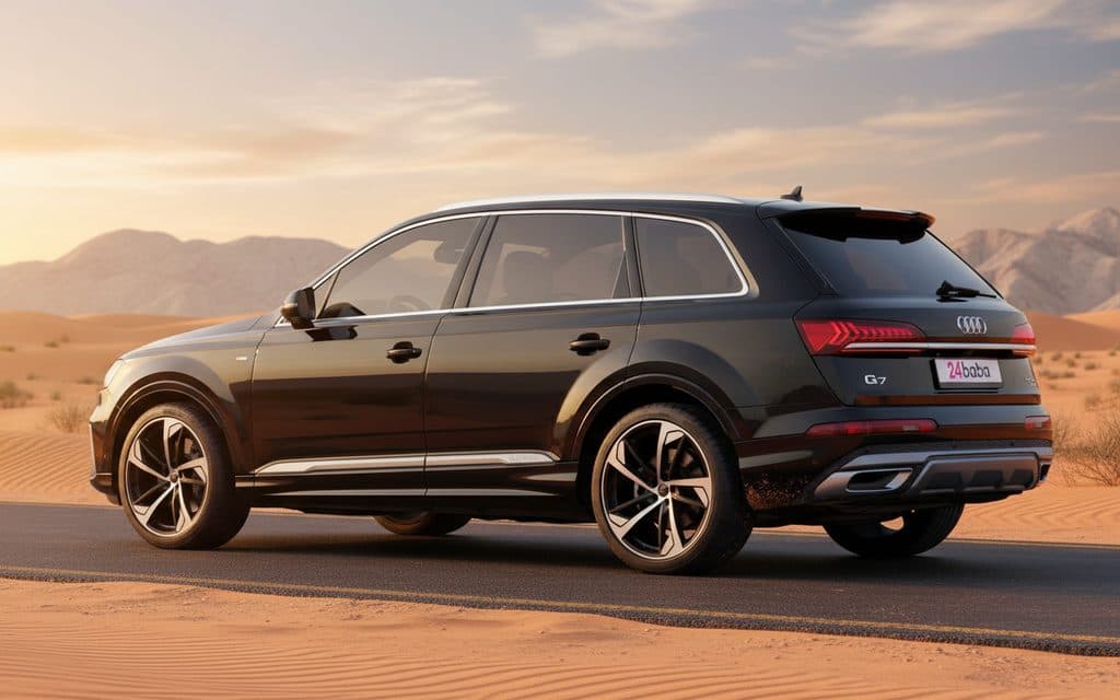 Audi Q7 2021 Black side profile