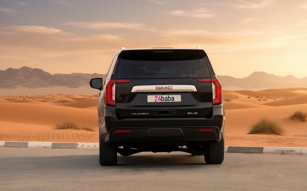 Gmc Yukon 2022 Black rear view showing taillights