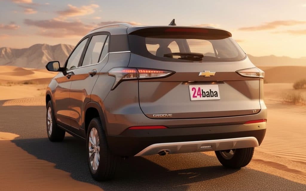 Chevrolet Groove 2023 Grey rear view showing taillights