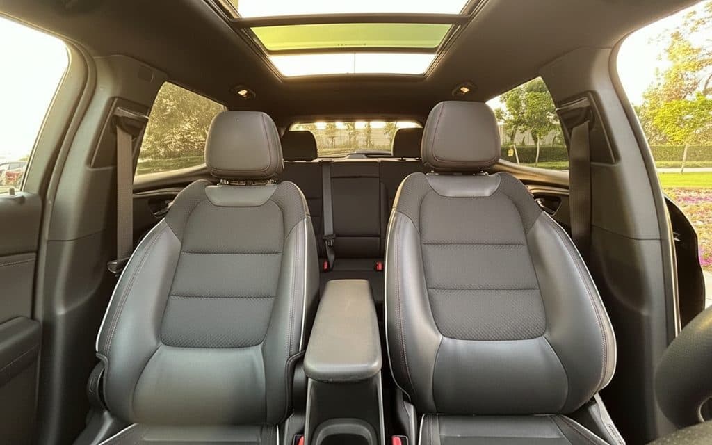 Chevrolet Trailblazer 2021 leather seats and cabin