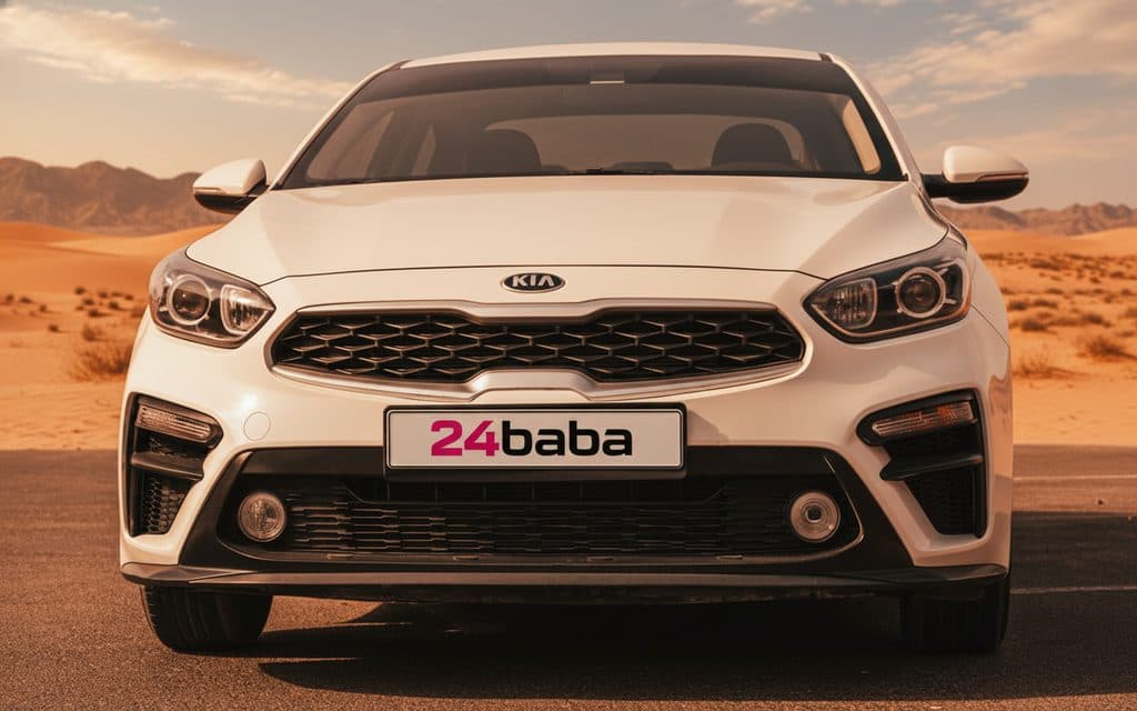 Kia Cerato 2020 White front view with headlights