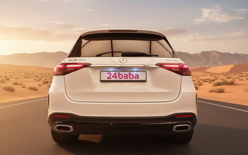 Mercedes Gle450 2025 White rear view showing taillights