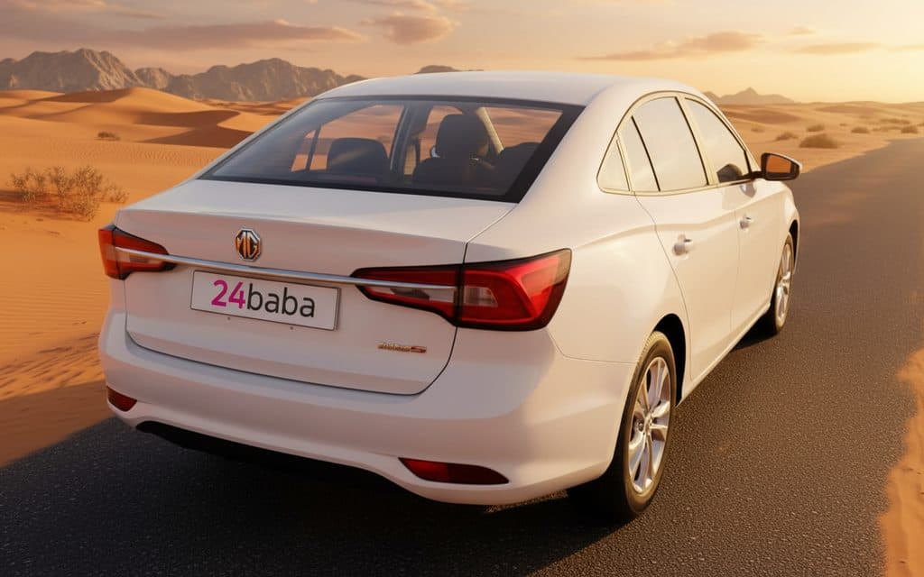 Mg 5 2023 White rear view showing taillights