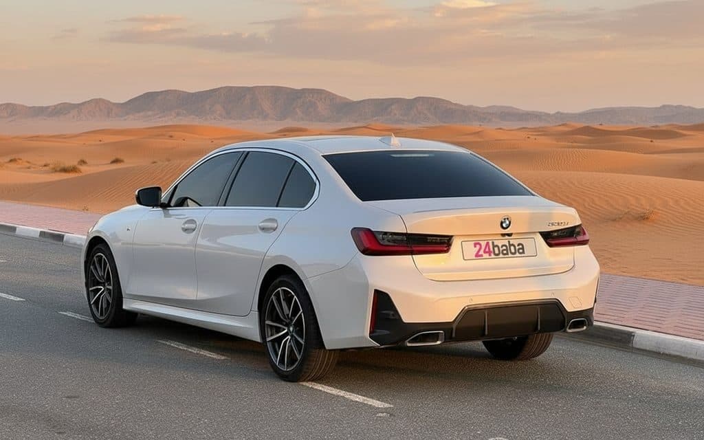 Bmw 320 2024 White rear view showing taillights