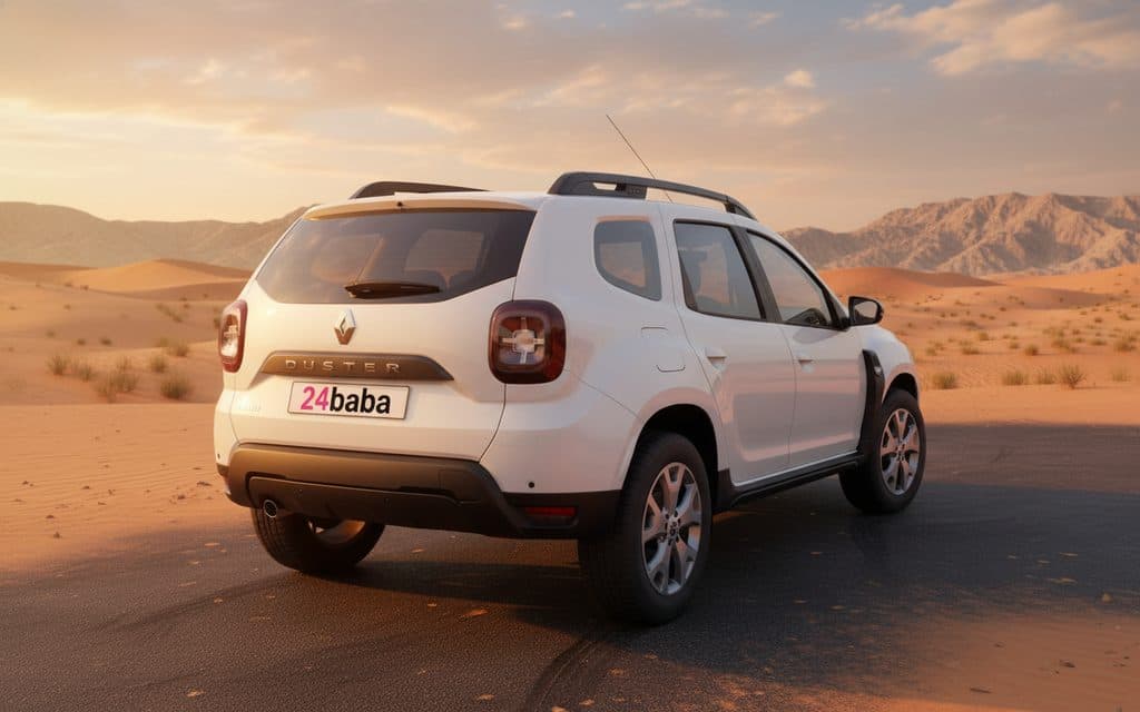 Renault Duster 2020 White rear view showing taillights
