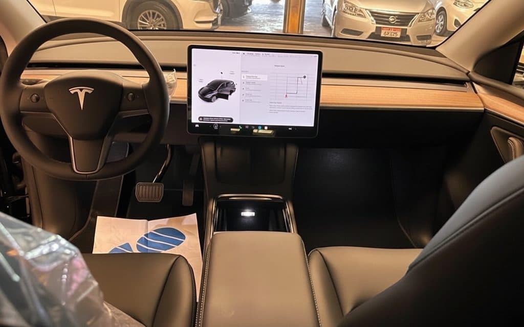 Tesla ModelY 2023 interior view showing trim – rental in Dubai