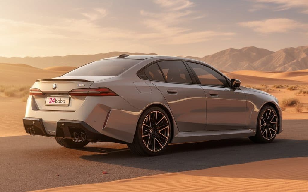 Bmw M5 2025 Grey rear view showing taillights