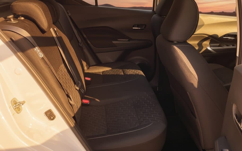 Nissan Kicks 2024 interior view showing trim – rental in Dubai