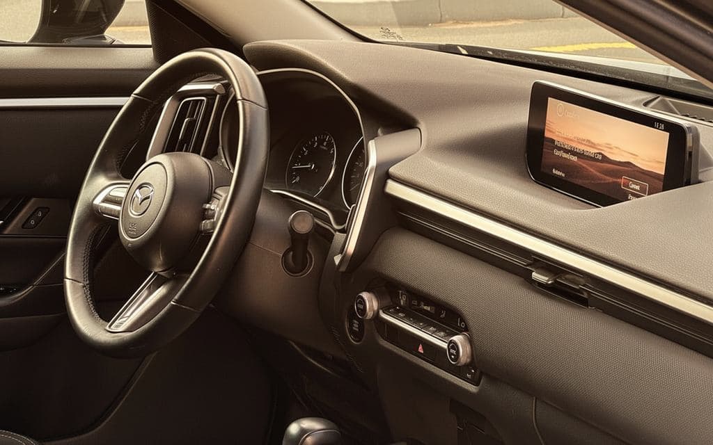 Mazda Cx 50 2023 interior view showing trim – rental in Dubai