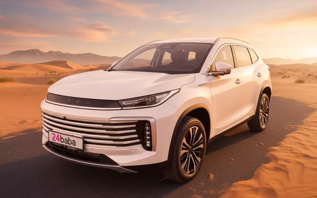 Exeed Txl 2025 White front view with headlights – rental in Dubai