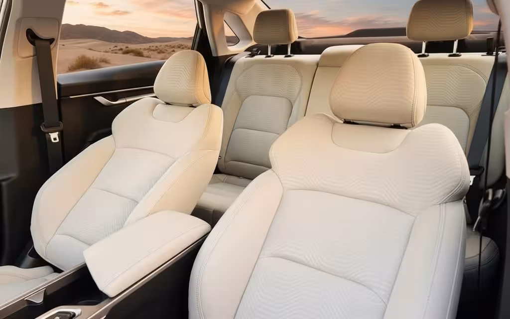 Geely Emgrand 2026 leather seats and cabin – rental in Dubai