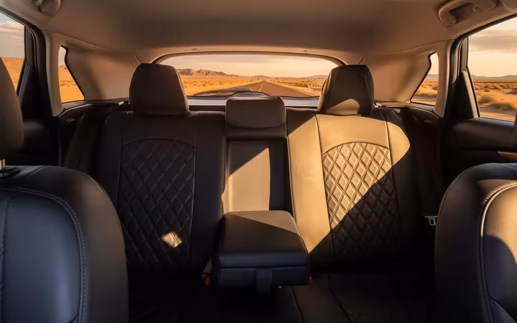 Infiniti Qx50 2021 leather seats and cabin – rental in Dubai