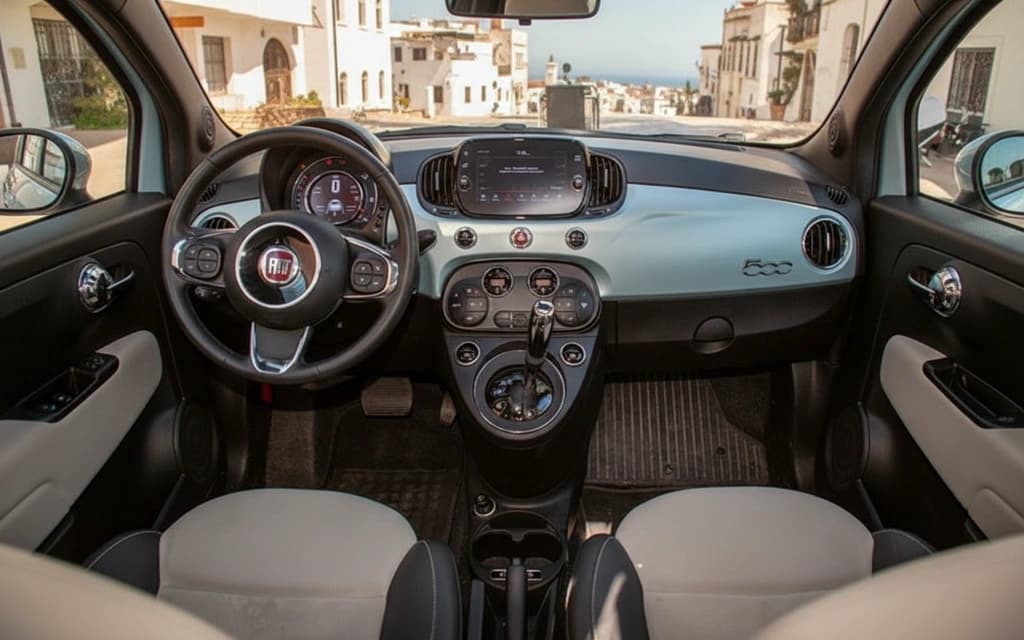 Fiat 500C 2023